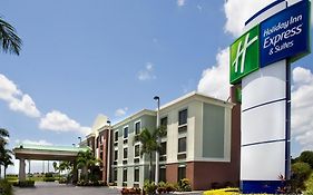 Holiday Inn Express Clewiston Florida
