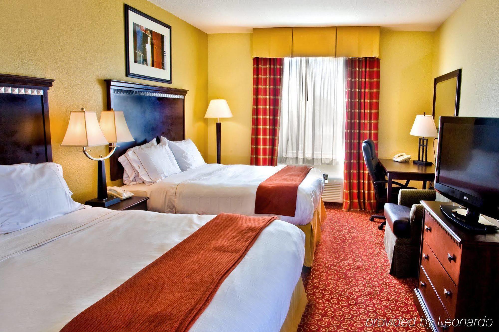 Holiday Inn Express Hotel & Suites Clewiston By Ihg Room photo